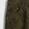 Baggy-Jeans i blommigt canvas