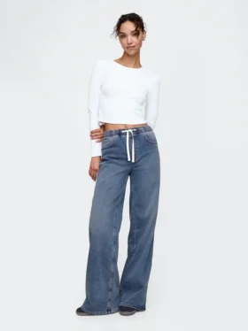 Baggy-Jeans i stickat med medelhög midja
