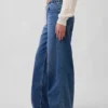 Baggy-Jeans i stickat med medelhög midja