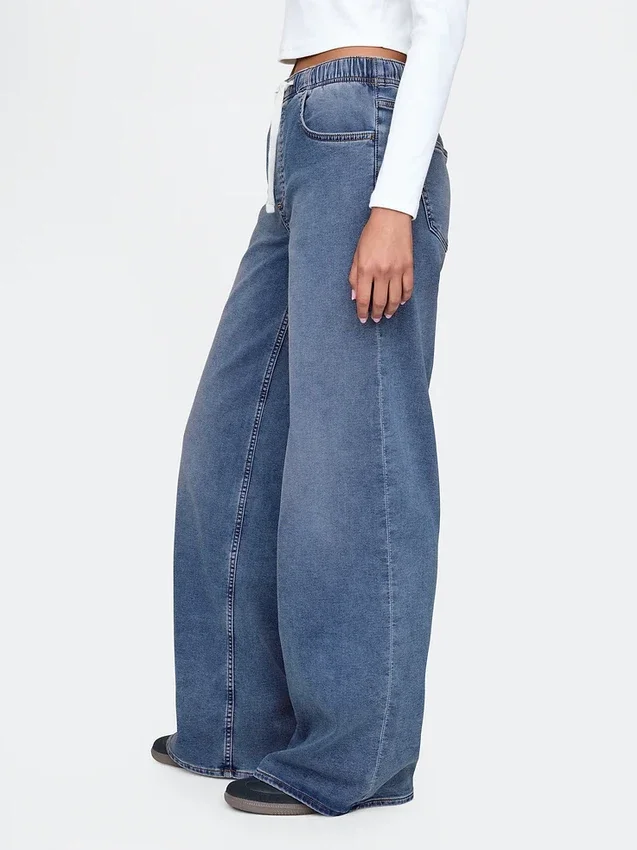 Baggy-Jeans i stickat med medelhög midja