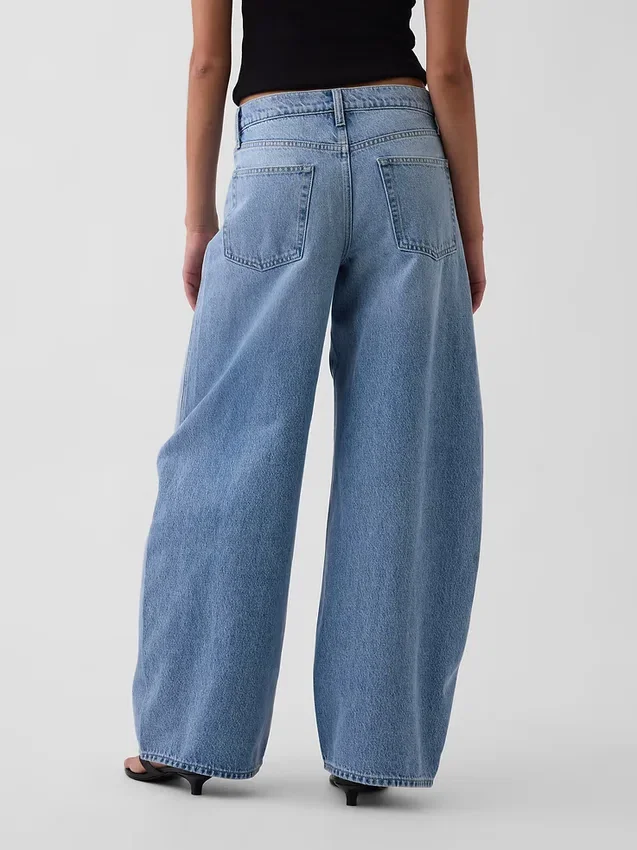 Baggy jeans med avsmalnande ben och medelhög midja