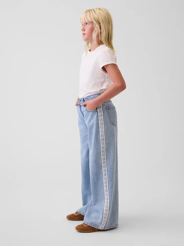 Baggy-jeans med låg midja och spetskant för barn
