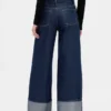 Baggy-jeans med medelhög midja och metalliska uppviktade benslut
