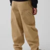 Baggybaggy-byxor i borstad twill med avsmalnande ben