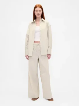 Baggybyxor i corduroy med medelhög midja