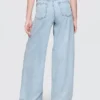 Baggybyxor i ultramjuk denim med medelhög midja