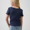 Barn-T-shirt i pointelle-ribb med knappar fram