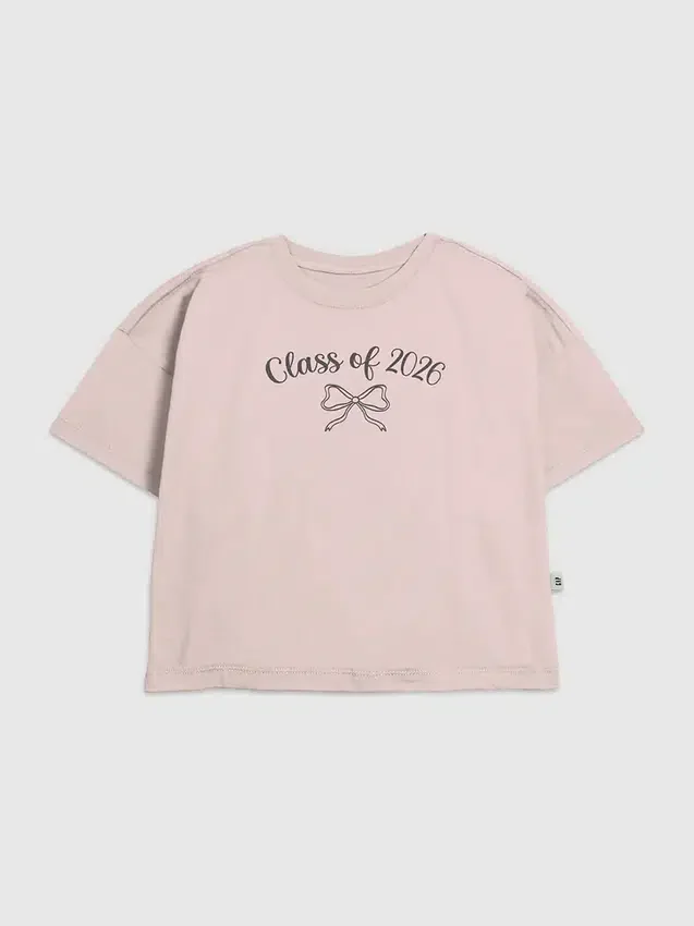 Barn-t-shirt med ”Class of 2026”-motiv och rosett
