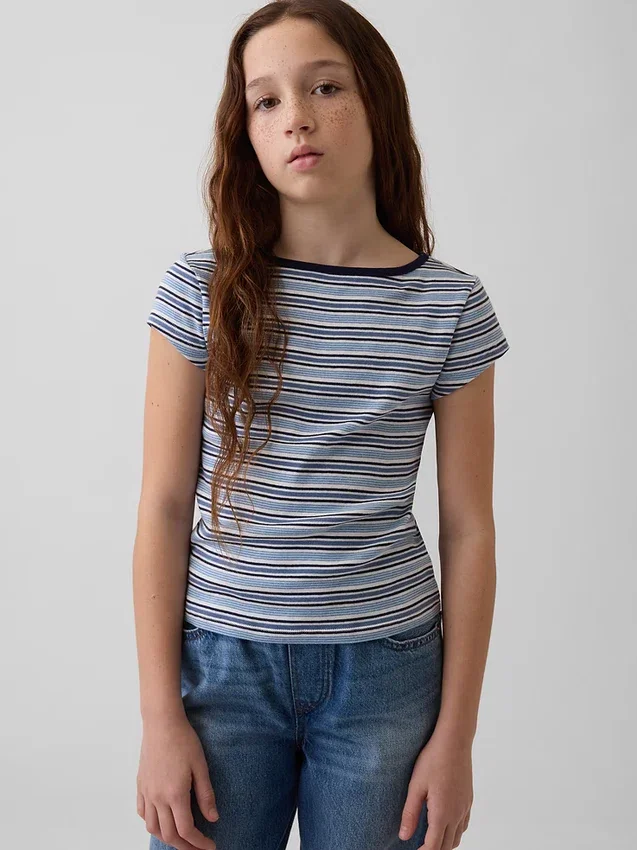 Barn-T-shirt med korta ärmar och figursydd passform