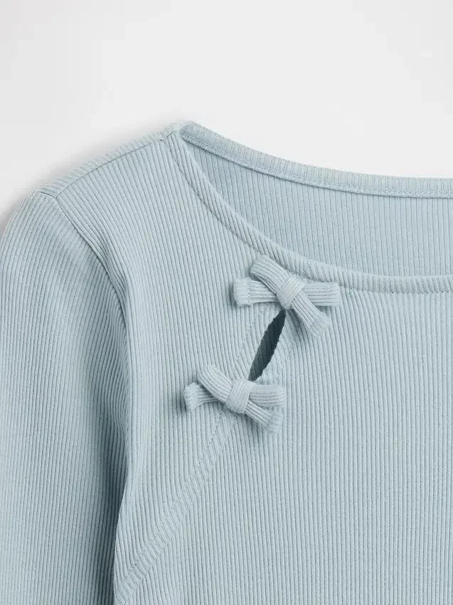 Barn-T-shirt med ribbad rosett