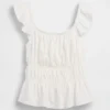 Barn-top med fladdrande ärmar, smockad midja och peplum