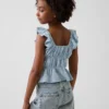 Barn-top med fladdrande ärmar, smockad midja och peplum