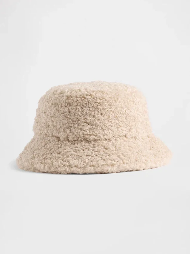 Barnhatt i återvunnen sherpa