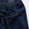 Barnjeans i kamouflage, lös passform