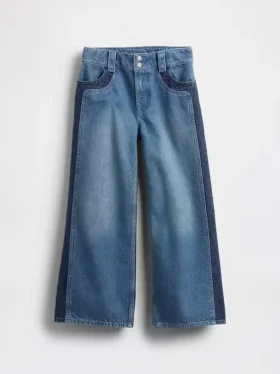 Barnjeans med hög midja, vid ben och ankellängd