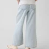 Barnjeans med hög midja, vid ben och ankellängd