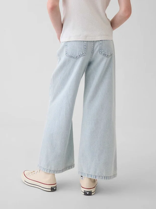 Barnjeans med hög midja, vid ben och ankellängd