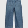 Barnjeans med hög midja, vid ben och ankellängd
