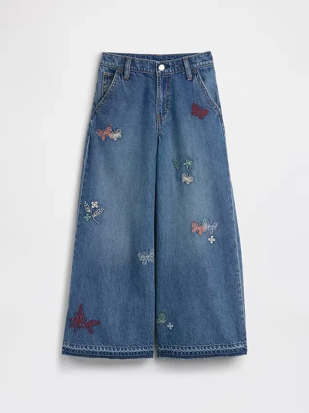 Barnjeans med låg midja, broderade och baggy