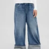 Barnjeans med låg midja, vid ben och avslappnad passform