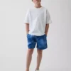 Barnshorts i avslappnad passform med snabbtorkande material