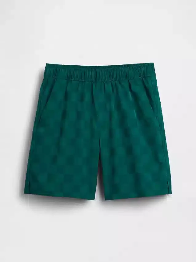 Barnshorts i avslappnad passform med snabbtorkande material