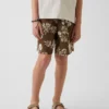 Barnshorts i avslappnad passform med snabbtorkande material