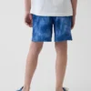 Barnshorts i avslappnad passform med snabbtorkande material