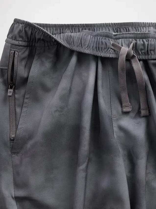 Barnshorts i avslappnad passform med snabbtorkande material