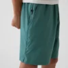 Barnshorts i avslappnad passform med snabbtorkande material
