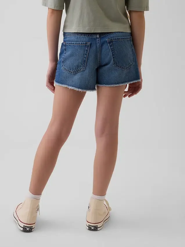 Barnshorts i denim med låg midja och ultramjuk passform