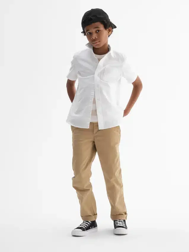 Barnuniform – raka stretchbyxor i khaki