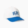 Baseballkeps med blå logotyp