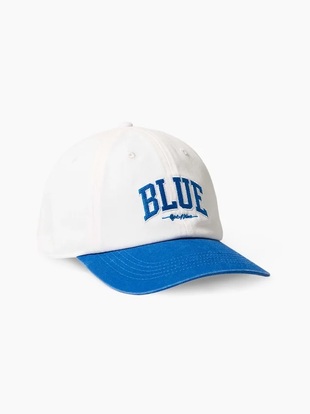 Baseballkeps med blå logotyp