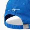 Baseballkeps med blå logotyp