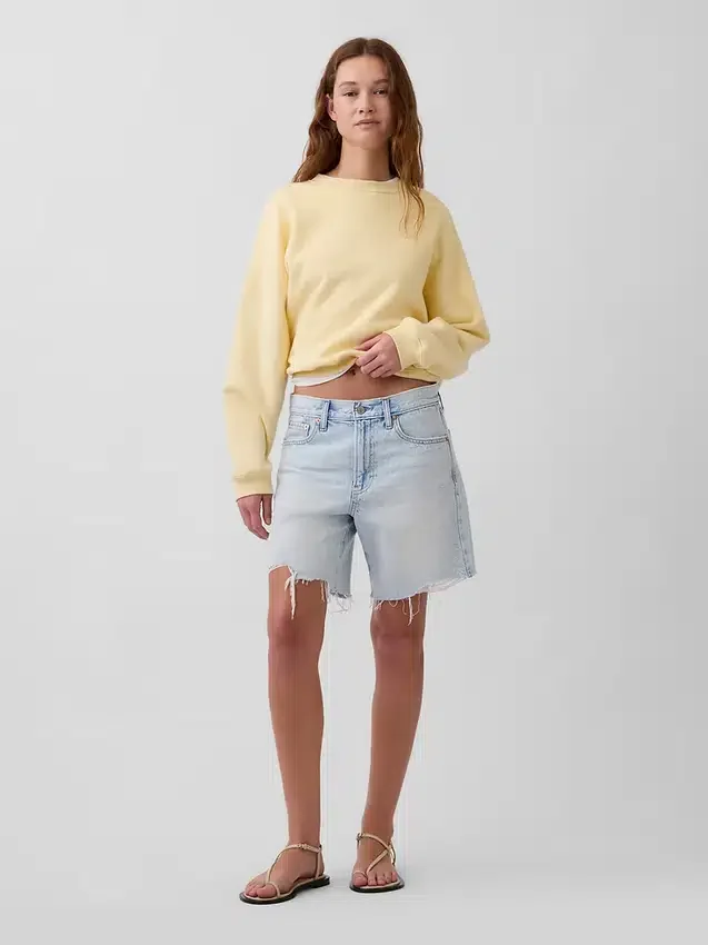 Bermudashorts i denim med medelhög midja och lös passform