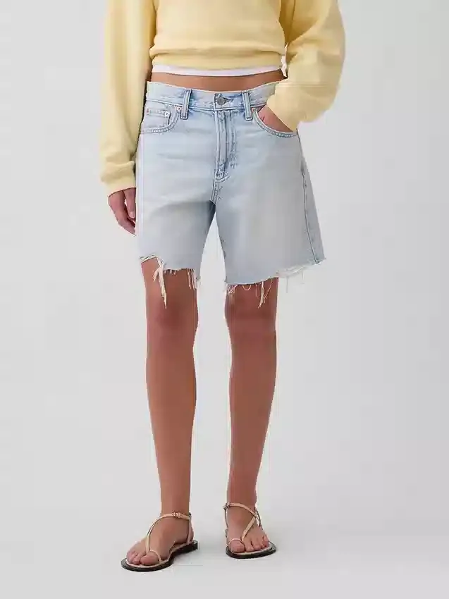Bermudashorts i denim med medelhög midja och lös passform