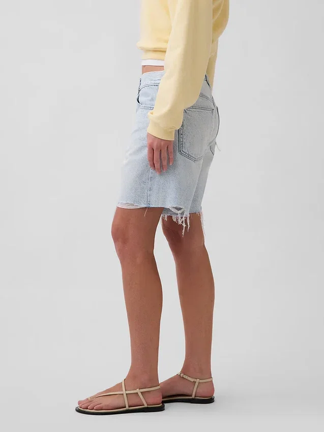 Bermudashorts i denim med medelhög midja och lös passform