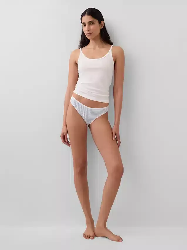 Bikinitrosa i ekologisk stretchbomull