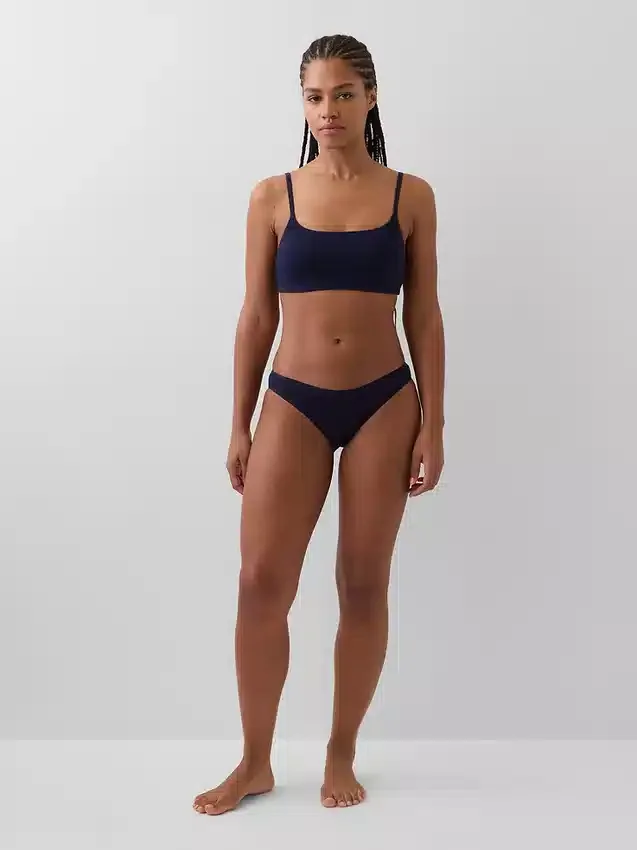 Bikinitrosa i ekologisk stretchbomull