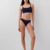 Bikinitrosa i ekologisk stretchbomull med logotyp