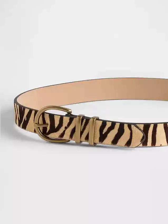 Bälte i kalvskinn med tigermönster
