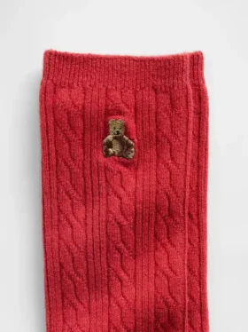 Brannan Bear-strumpor i kabelstickning