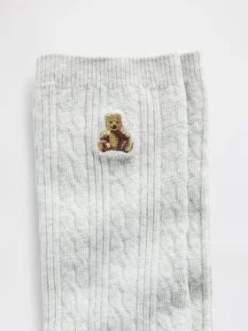 Brannan Bear-strumpor i kabelstickning
