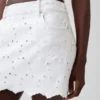 Broderad minikjol