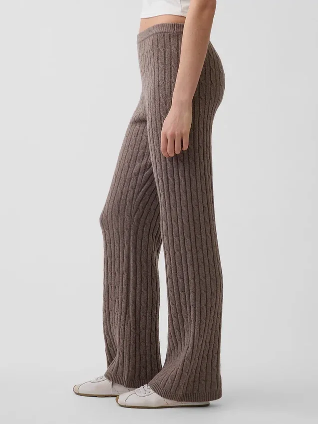 CashSoft-byxor i kabelstickat med bootcut-passform