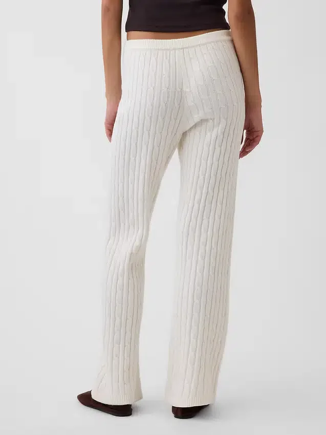 CashSoft-byxor i kabelstickat med bootcut-passform