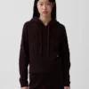 CashSoft-hoodie i avslappnad kabelstickning