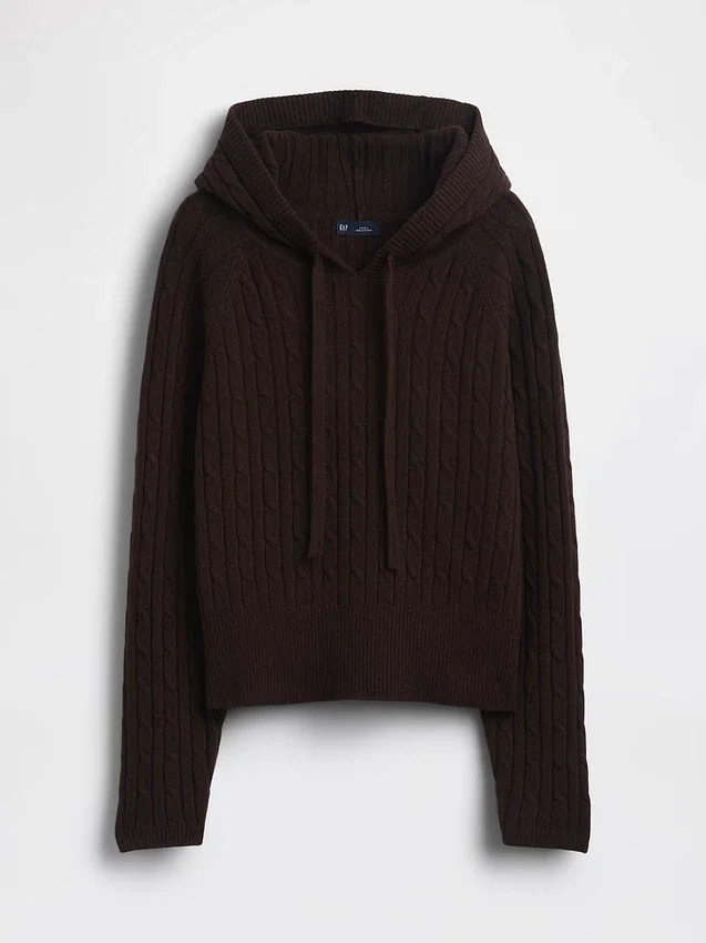 CashSoft-hoodie i avslappnad kabelstickning
