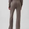 CashSoft-stickade byxor med bootcut
